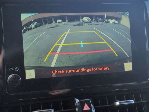 Certified 2025 Toyota Corolla Cross XLE AWD/4WD image 19
