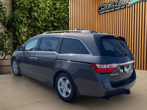 Used 2013 Honda Odyssey Touring Elite image 8