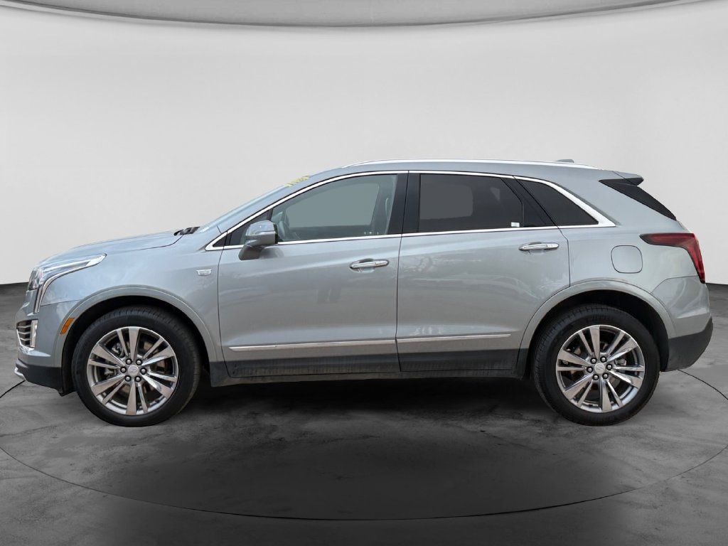 Used 2025 Cadillac XT5 Premium Luxury AWD/4WD image 6