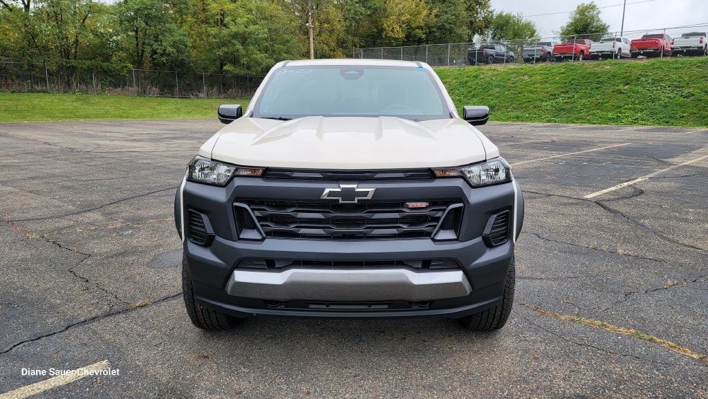 New 2026 Chevrolet Colorado Trail Boss AWD/4WD image 4