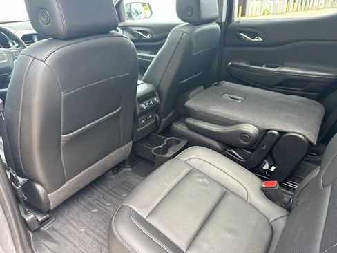 Used 2022 GMC Acadia SLT w/ Technology Package AWD/4WD image 52