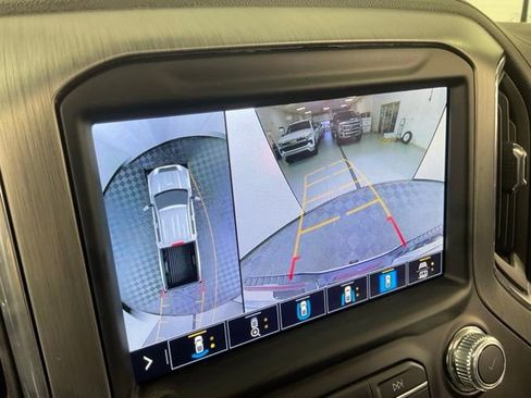 Used 2023 GMC Sierra 2500 Denali w/ Denali Ultimate Package image 12