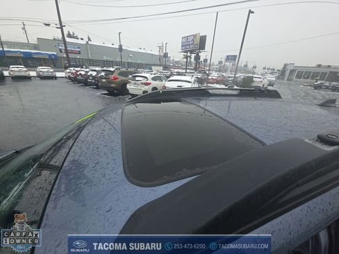 Used 2018 Subaru Outback 3.6R Limited image 24