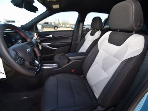 New 2026 Chevrolet Trax RS image 9