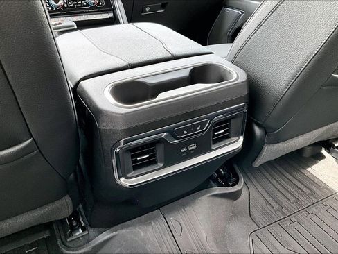 Used 2026 GMC Sierra 1500 Denali AWD/4WD image 30