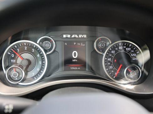 Used 2019 RAM 1500 Big Horn AWD/4WD image 42