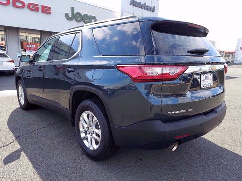 Used 2019 Chevrolet Traverse LT image 4
