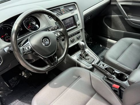 Used 2015 Volkswagen Golf TDI S FWD image 11