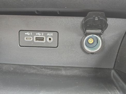 Used 2023 Nissan Altima 2.5 SV FWD image 22