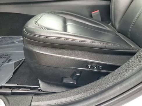 Used 2023 Alfa Romeo Giulia Ti AWD/4WD image 18