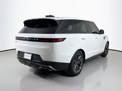 Certified 2025 Land Rover Range Rover Sport SE AWD/4WD image 5