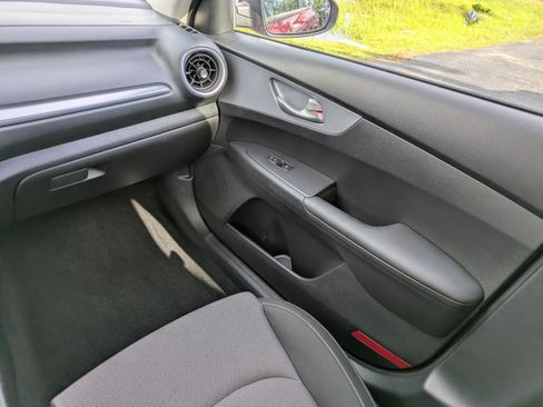 Certified 2023 Kia Forte LXS FWD image 13