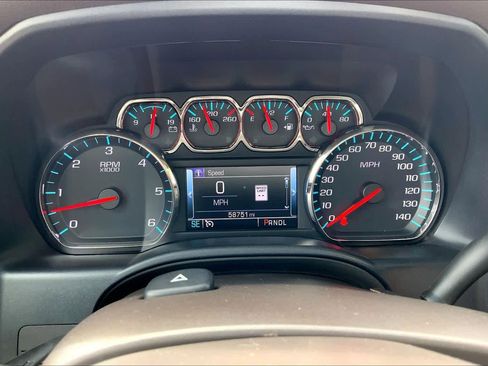 Used 2018 Chevrolet Silverado 1500 LT w/ Texas Edition RWD image 26