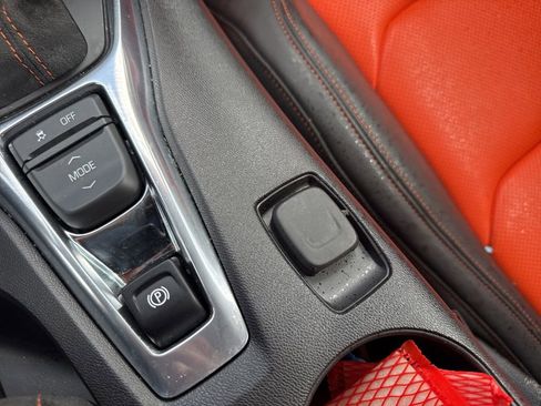 Used 2018 Chevrolet Camaro SS w/ Hot Wheels Edition image 27