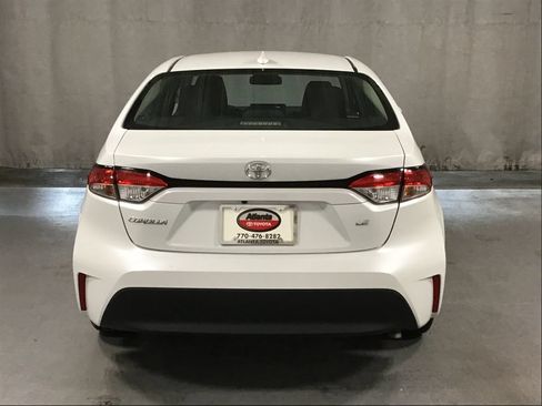 Certified 2024 Toyota Corolla LE FWD image 7