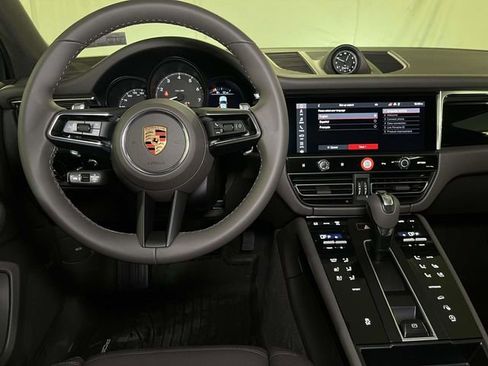 New 2026 Porsche Macan AWD/4WD image 27