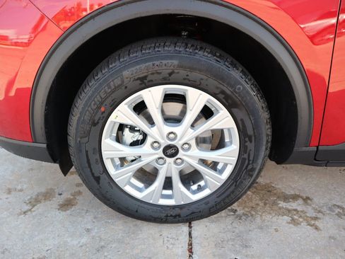 New 2026 Ford Escape Active FWD image 17
