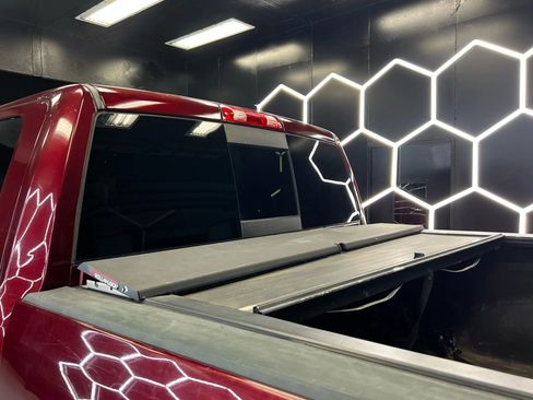 Used 2018 RAM 2500 Laramie image 11