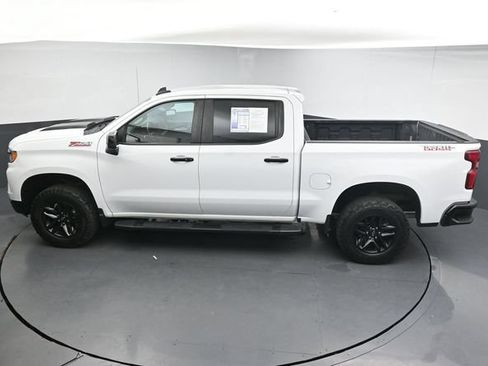 Used 2023 Chevrolet Silverado 1500 LT Trail Boss w/ Protection Package AWD/4WD image 17