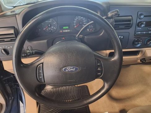 Used 2005 Ford F250 XLT AWD/4WD image 11