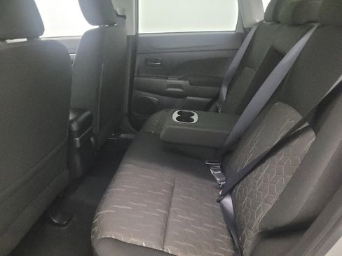 Used 2023 Mitsubishi Outlander Sport ES image 18