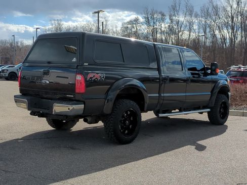 Used 2014 Ford F250 Lariat w/ Lariat Ultimate Package image 8