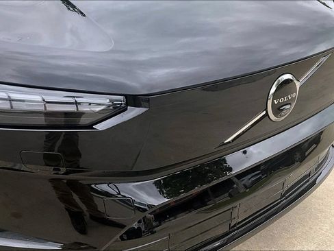 New 2026 Volvo EX90 Plus AWD/4WD image 38