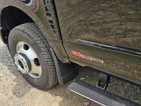 New 2026 Ford F350 Platinum AWD/4WD image 6