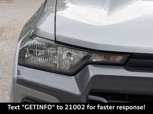 Used 2023 Chevrolet Colorado LT w/ LT Convenience Package image 11