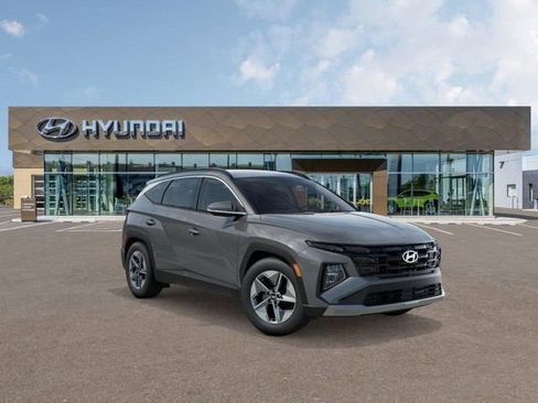 New 2026 Hyundai Tucson SEL image 2