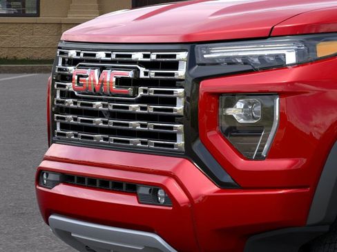 New 2026 GMC Canyon Denali AWD/4WD image 14