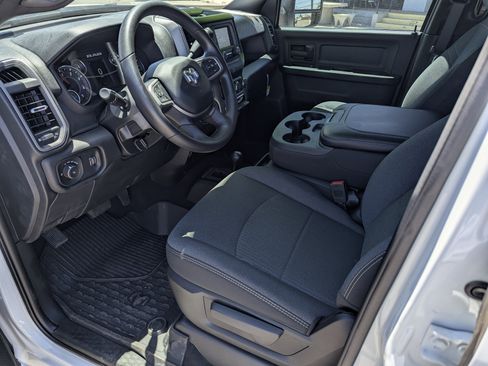 Used 2024 RAM 2500 Tradesman image 10