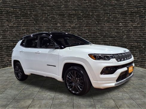 Certified 2022 Jeep Compass High Altitude image 1