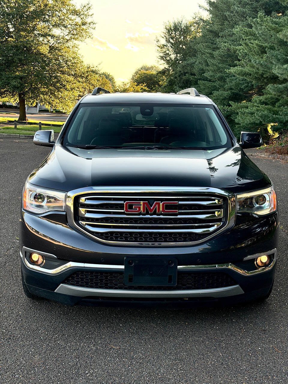 Used 2017 GMC Acadia SLT w/ LPO, Floor Liner Package AWD/4WD image 12