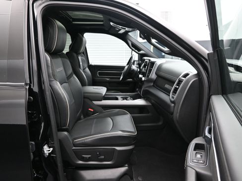 Used 2024 RAM 3500 Laramie w/ Night Edition AWD/4WD image 13