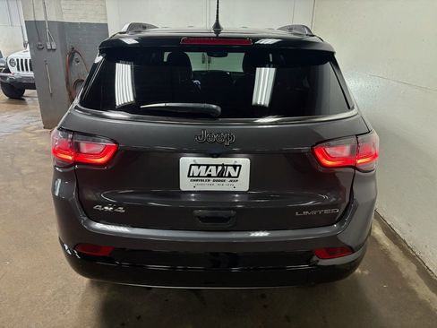 Used 2024 Jeep Compass Limited w/ Elite Group image 9