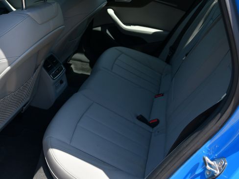 Used 2022 Audi A4 2.0T Premium Plus image 26