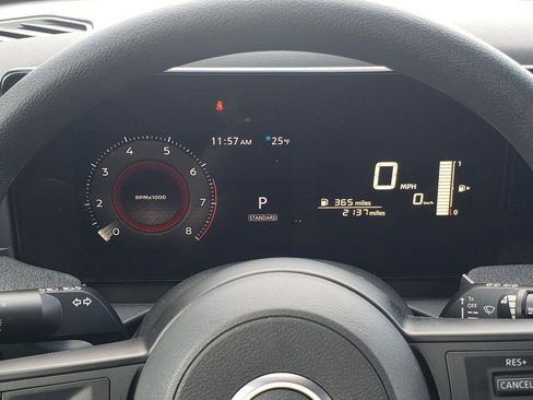 Certified 2025 Nissan Kicks SV image 38