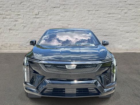 Certified 2025 Cadillac Optiq Sport 2 AWD/4WD image 7