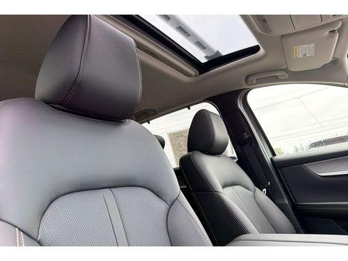 New 2026 MAZDA CX-90 3.3 Turbo w/ Preferred Package image 18