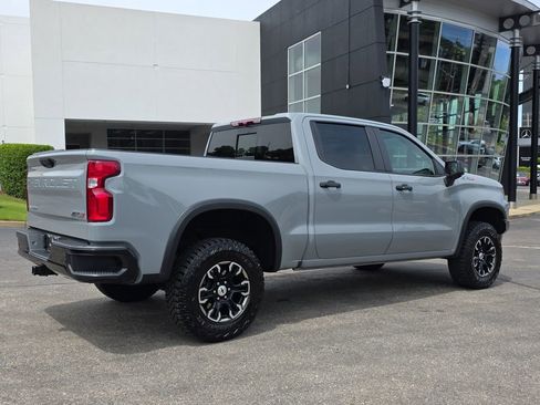 Used 2024 Chevrolet Silverado 1500 ZR2 AWD/4WD image 5