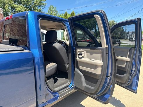Used 2011 RAM 1500 Classic SLT AWD/4WD image 13