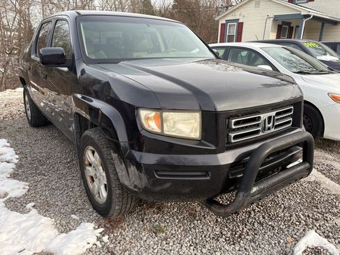 Used 2006 Honda Ridgeline RTS image 2
