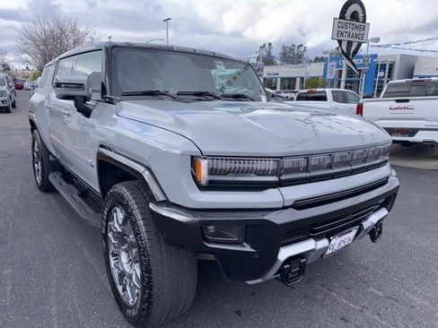 New 2025 GMC Hummer EV 3X image 7