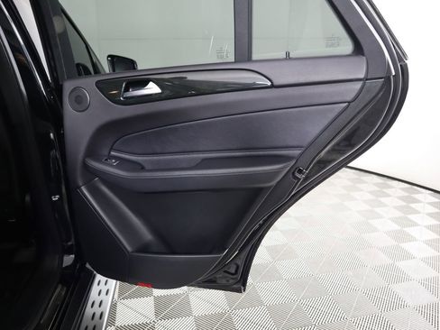 Used 2016 Mercedes-Benz GLE 350 4MATIC image 28