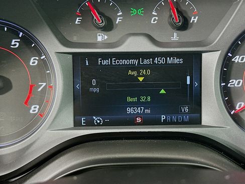 Used 2017 Chevrolet Camaro LT RWD image 18