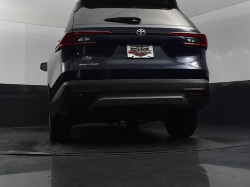 Used 2025 Toyota Grand Highlander AWD Hybrid image 38