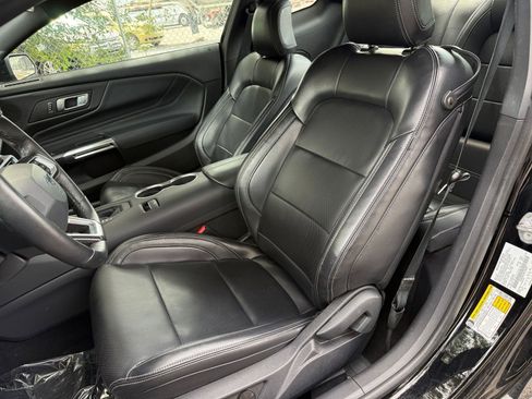 Used 2024 Ford Mustang Premium image 30