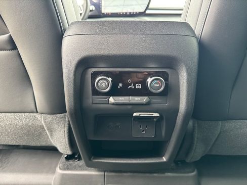 New 2026 Buick Enclave Sport Touring w/ Power Package image 40