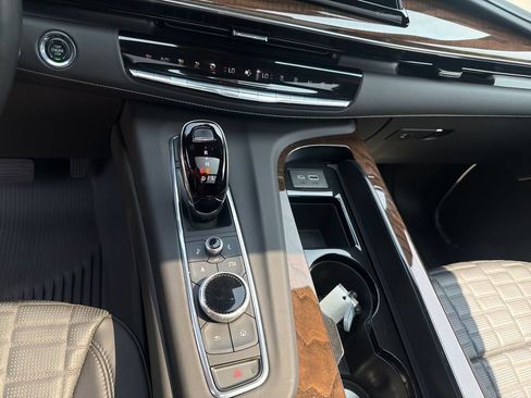 Certified 2023 Cadillac Escalade Sport Platinum w/ LPO, ONYX Package AWD/4WD image 28